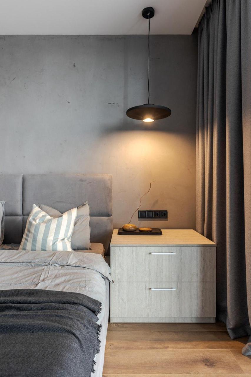 Avalon Time Apartment Lviv Exteriör bild